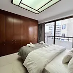 Finikoudes Nest 1