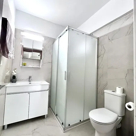 Appartamento Finikoudes Nest 1 *
