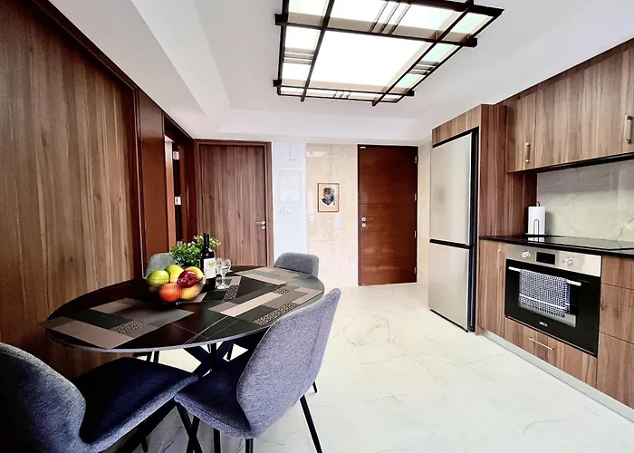 Finikoudes Nest 1 Apartment *